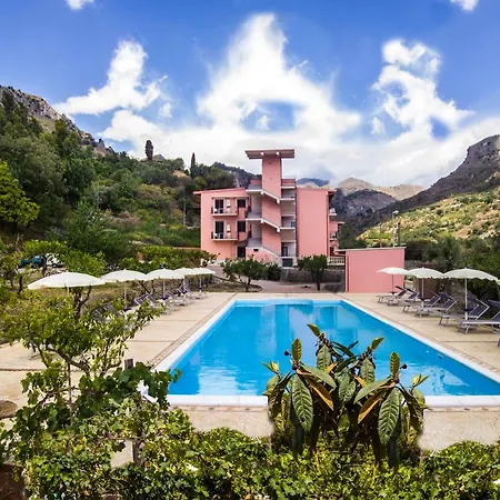 Residence Villa Mare Taormina-3